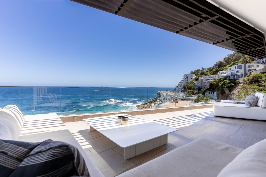 5 Bedroom Property for Sale in Clifton Western Cape